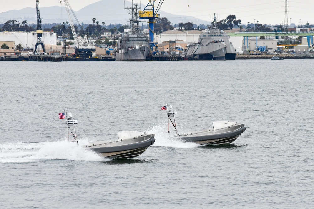 Global Autonomous Reconnaissance Craft from Unmanned Surface Vessel Squadron 3 operate remotely in San Diego Bay. Image: Mass Communication Specialist 1st Class Claire M. DuBois/US Navy